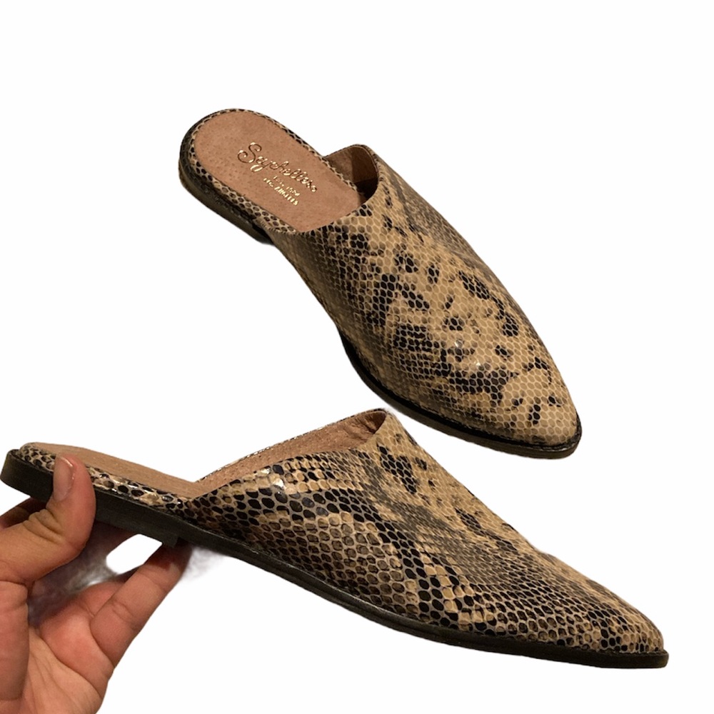 Seychelles Impersonate Snake Print Mules NWOB